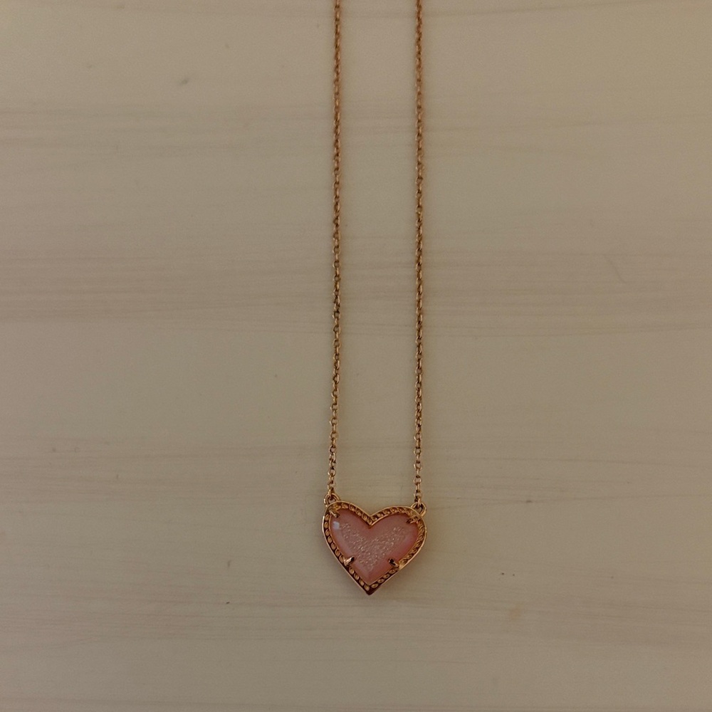 Kendra Scott Rose Gold Heart Necklace